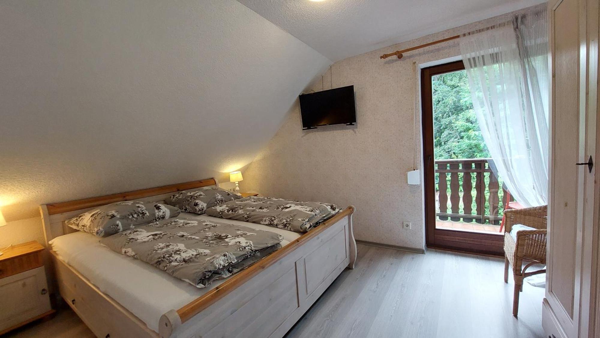 Gaestehaus Gerhardt Schweigen-Rechtenbach Esterno foto