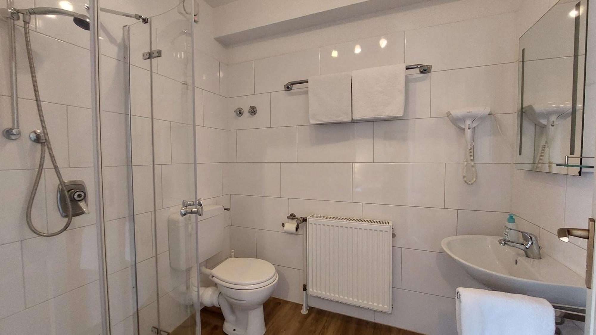Gaestehaus Gerhardt Schweigen-Rechtenbach Esterno foto