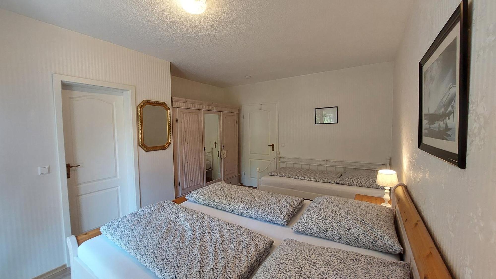 Gaestehaus Gerhardt Schweigen-Rechtenbach Esterno foto