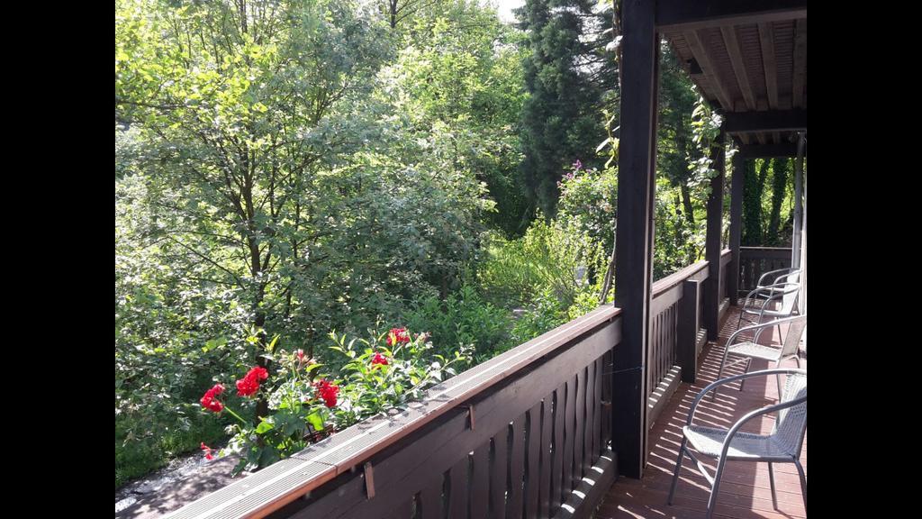 Gaestehaus Gerhardt Schweigen-Rechtenbach Esterno foto